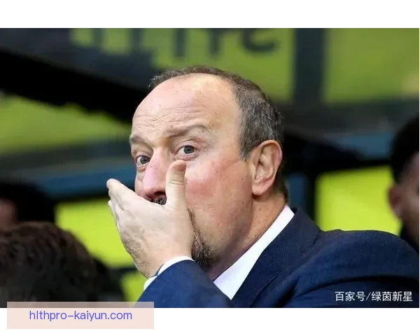 贝尼特斯重返执教行业，迎来新的挑战，目标重塑球队辉煌状态回暖。