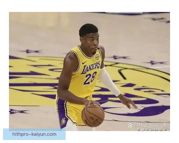 戴维斯进攻效率持续提升，近期表现值得关注